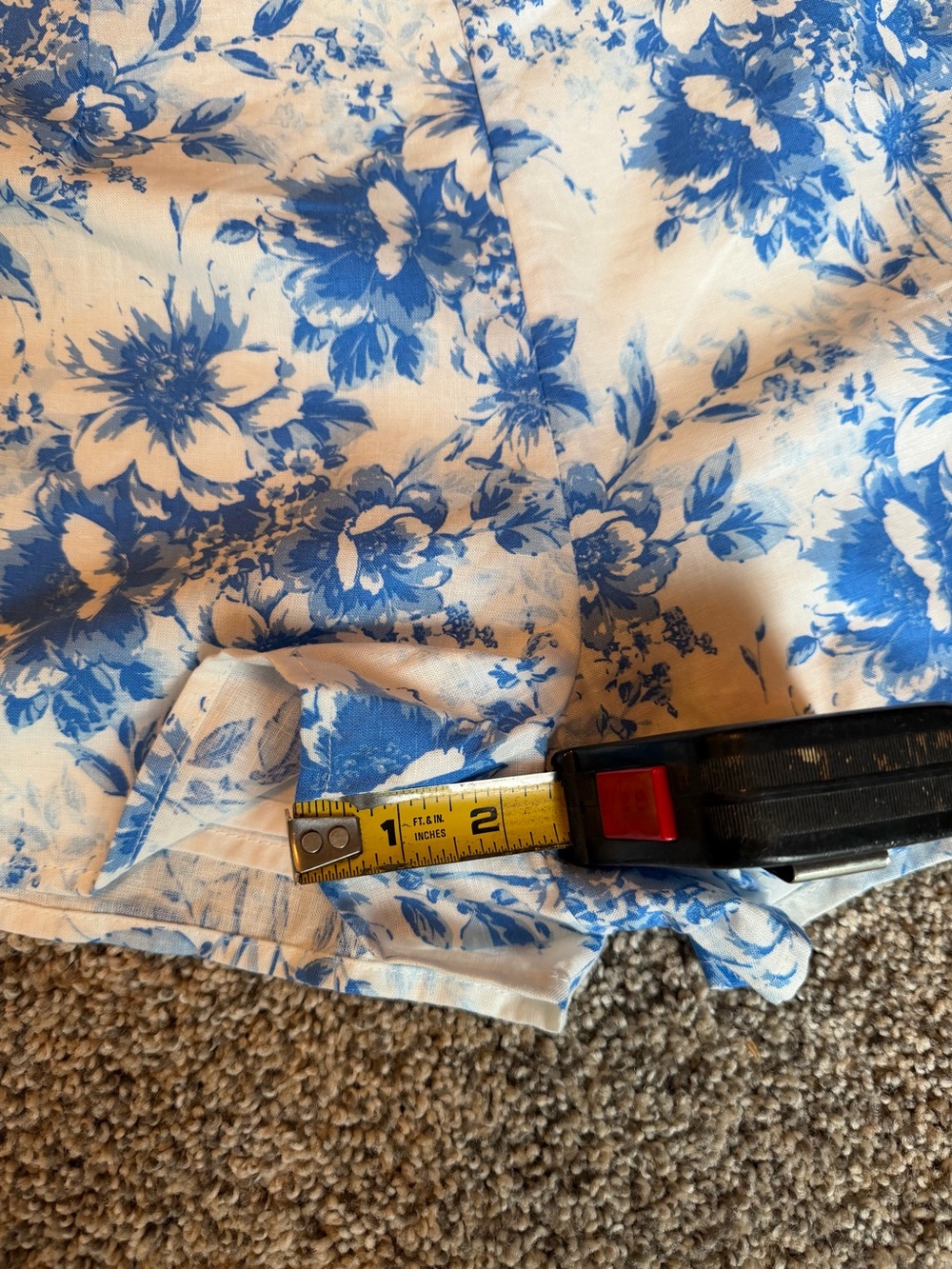 NWT Olivaceous Blue and White Floral Two-Piece Set Top & Shorts Sz L 100% Cotton - Picture 14 of 16